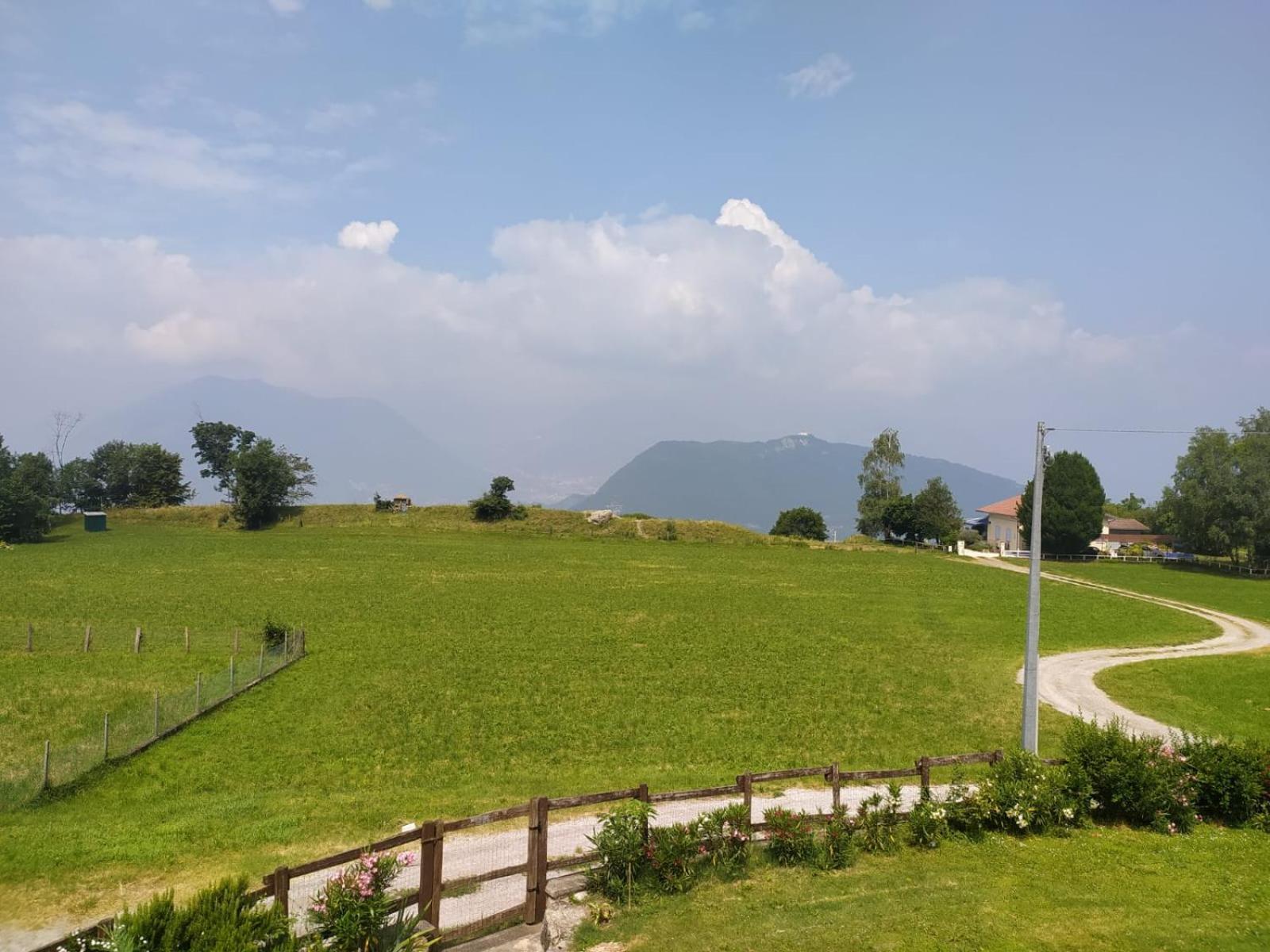 Panoramic Green Valley Сульцано Екстер'єр фото