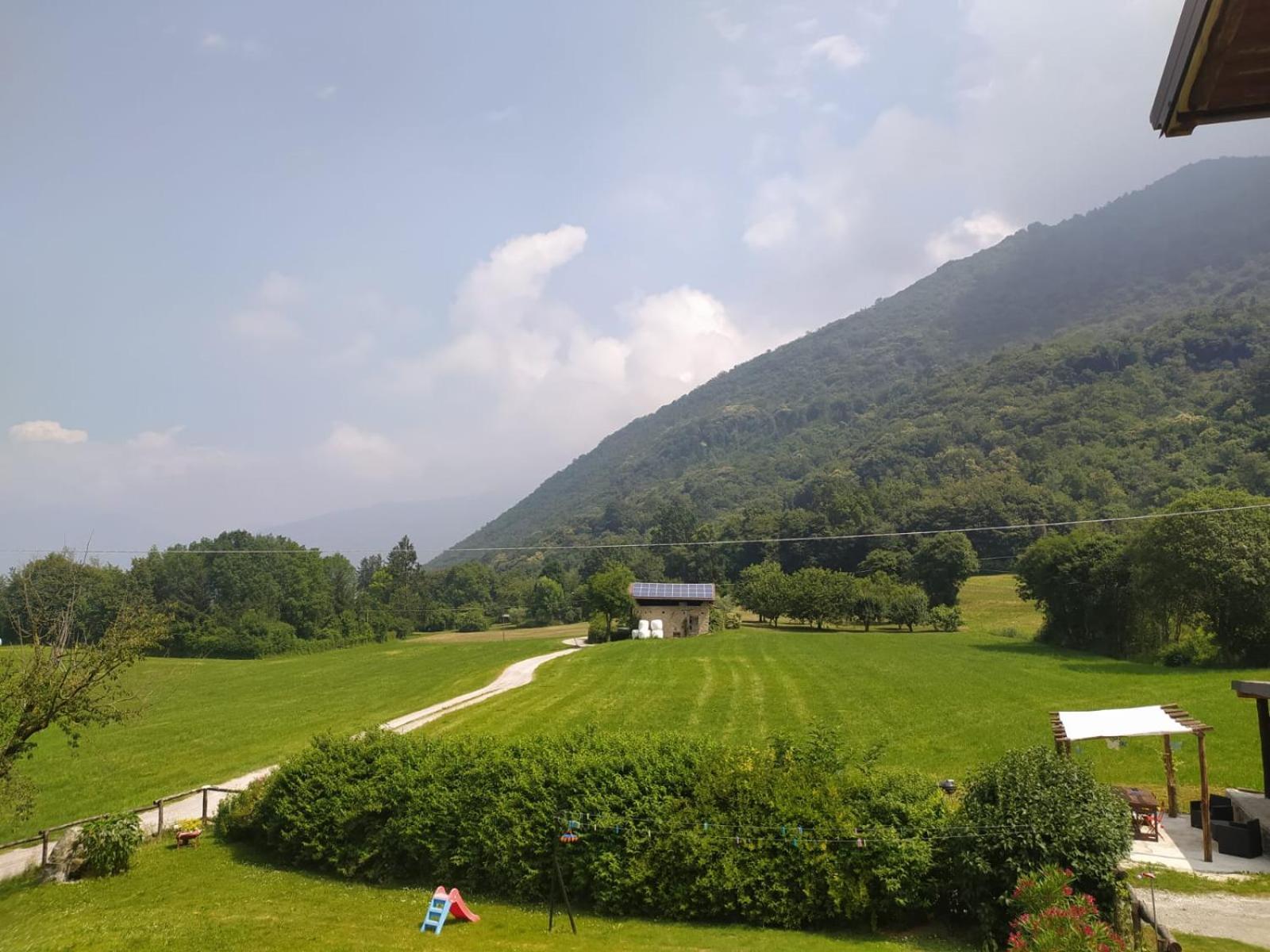 Panoramic Green Valley Сульцано Екстер'єр фото